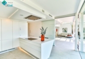 Chalet independiente con terreno en venta en la España, Sitges, ref: TR163070 foto
