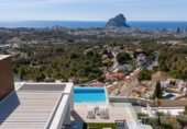 Chalet independiente con terreno en venta en la España, Calpe, ref: TR181711 foto