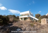 Chalet independiente con terreno en venta en la España, Cala Santanyí, ref: TR135323 foto