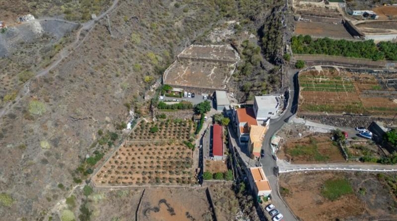 Santa Creu de Tenerife - Santiago del Teide - 48000m2