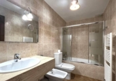 Chalet independiente con terreno en venta en la España, Manacor, ref: TR158182 foto