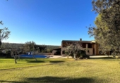 Chalet independiente con terreno en venta en la España, Manacor, ref: TR158182 foto