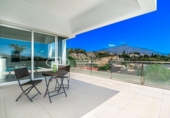 Chalet independiente con terreno en venta en la España, Marbella, ref: TR165607 foto