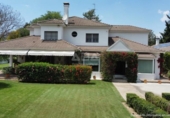 Chalet independiente con terreno en venta en la España, Jerez de la Frontera, ref: TR281606 foto