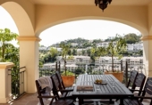 Chalet independiente con terreno en venta en la España, Marbella, ref: TR144809 foto