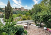 Chalet independiente con terreno en venta en la España, Granada, ref: TR238826 foto