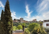 Chalet independiente con terreno en venta en la España, Granada, ref: TR238826 foto