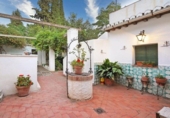 Chalet independiente con terreno en venta en la España, Granada, ref: TR238826 foto