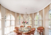 Chalet independiente con terreno en venta en la España, Marbella, ref: TR162235 foto