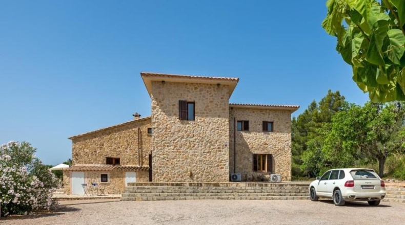 Balearic Islands - Porreras - 50000m2