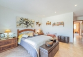Chalet independiente con terreno en venta en la España, Calvià, ref: TR144908 foto