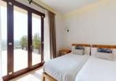 Chalet independiente con terreno en venta en la España, Capdepera, ref: TR135974 foto