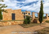 Chalet independiente con terreno en venta en la España, Ses Salines, ref: TR179004 foto