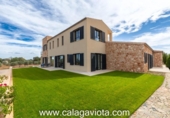 Chalet independiente con terreno en venta en la España, Ses Salines, ref: TR179004 foto