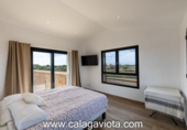 Chalet independiente con terreno en venta en la España, Ses Salines, ref: TR179004 foto
