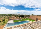 Chalet independiente con terreno en venta en la España, Ses Salines, ref: TR179004 foto