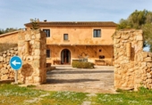 Casa de camp amb terreny en venda a la España, Algaida, ref.: TR402845 foto