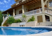 Chalet independiente con terreno en venta en la España, Calvià, ref: TR135239 foto