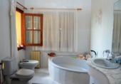 Chalet independiente con terreno en venta en la España, Calvià, ref: TR135239 foto