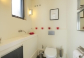 Chalet independiente con terreno en venta en la España, Benahavís, ref: TR133409 foto