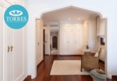 Chalet independiente con terreno en venta en la España, Málaga, ref: TR222968 foto