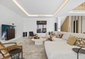 Chalet independiente con terreno en venta en la España, Benahavís, ref: TR261387 foto