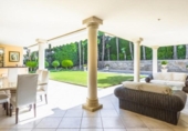 Chalet independiente con terreno en venta en la España, Marbella, ref: TR161661 foto
