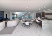 Chalet independiente con terreno en venta en la España, Adeje, ref: TR222412 foto