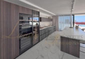 Chalet independiente con terreno en venta en la España, Adeje, ref: TR222412 foto