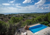 Chalet independiente con terreno en venta en la España, Ibiza, ref: TR286130 foto