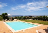 Chalet independiente con terreno en venta en la España, Muro, ref: TR240675 foto