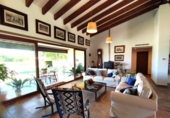 Chalet independiente con terreno en venta en la España, Muro, ref: TR240675 foto