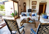 Chalet independiente con terreno en venta en la España, Muro, ref: TR240675 foto