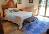 Chalet independiente con terreno en venta en la España, Muro, ref: TR240675 foto