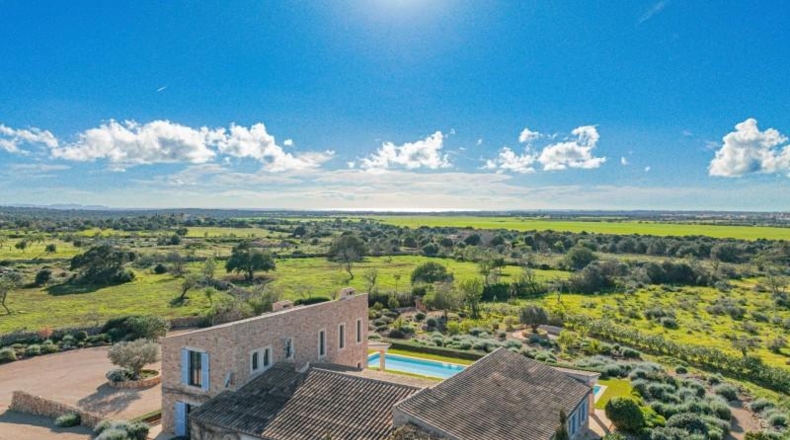 Balearic Islands - ses Salines - 14144m2