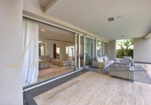 Chalet independiente con terreno en venta en la España, Adeje, ref: TR165563 foto