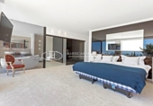 Chalet independiente con terreno en venta en la España, Marbella, ref: TR169115 foto
