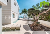 Chalet independiente con terreno en venta en la España, Teià, ref: TR137081 foto