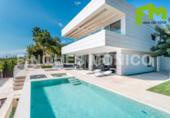 Chalet independiente con terreno en venta en la España, Teià, ref: TR137394 foto