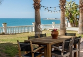 Casa de pueblo en venta en la España, Vilanova i la Geltrú, ref: TR299801 foto