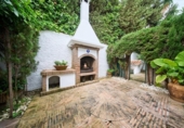 Chalet independiente con terreno en venta en la España, Marbella, ref: TR244032 foto