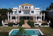 Detached villa with land for sale on España, Benahavís, ref: TR367825 photo