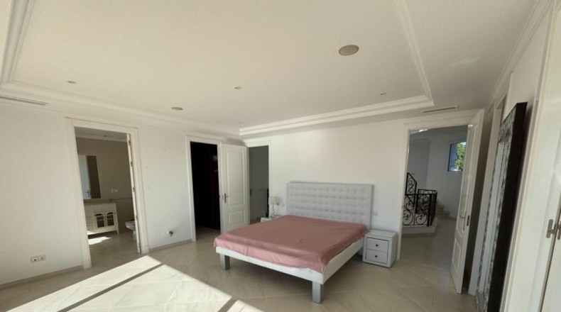 Málaga - Benahavís - 2700m2