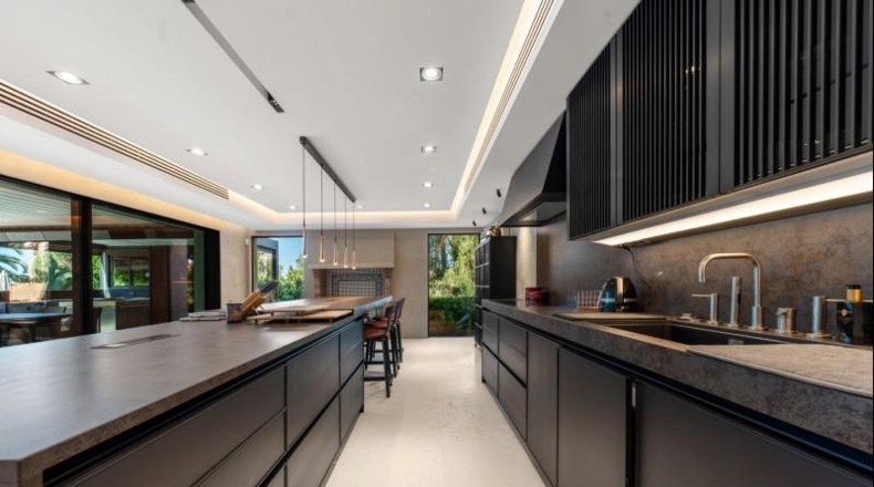 Málaga - Marbella - 2300m2