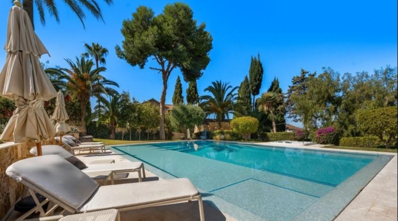 Málaga - Marbella - 2300m2