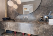 Chalet independiente con terreno en venta en la España, Marbella, ref: TR281237 foto