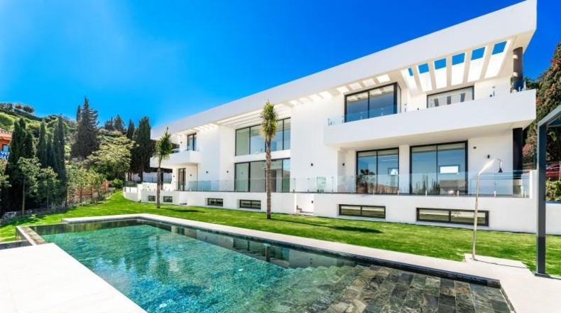 Málaga - Estepona - 1650m2