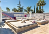 Chalet independiente con terreno en venta en la España, Marbella, ref: TR148527 foto