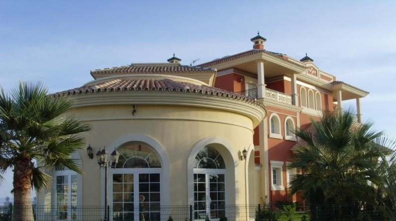 Málaga - Benalmádena - 2080m2
