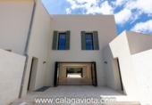 Chalet independiente con terreno en venta en la España, Ses Salines, ref: TR136528 foto